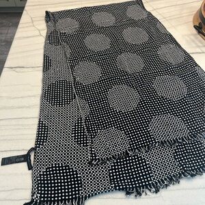 White House Black Market Black and White Patterned Scarf
